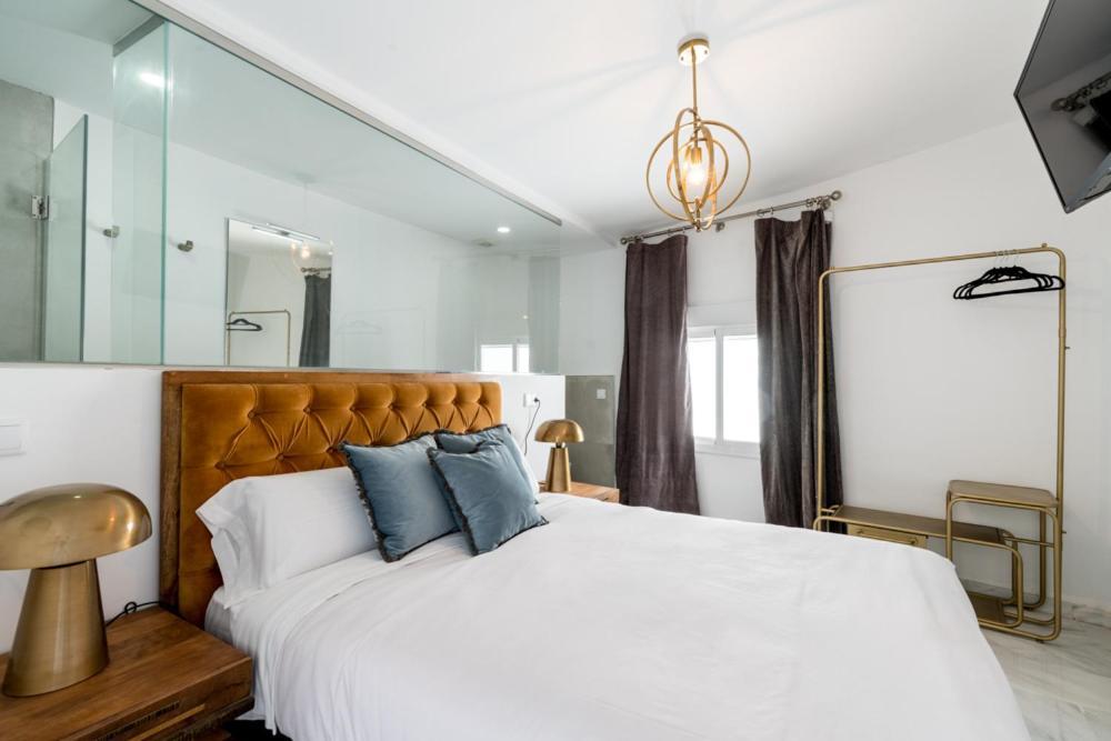 Hostal Roomsole Севілья Екстер'єр фото