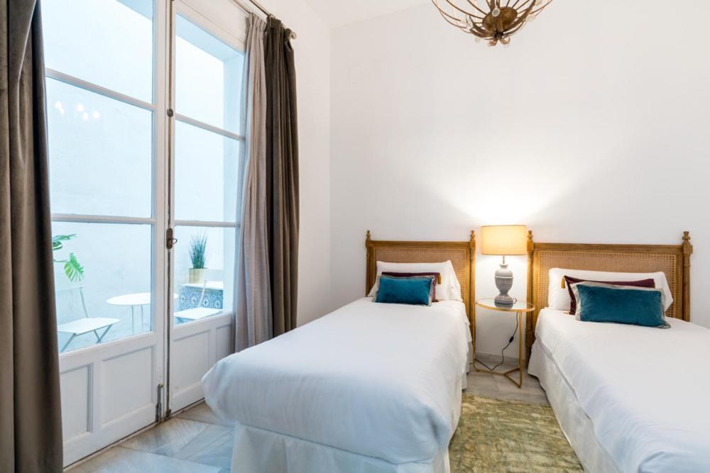 Hostal Roomsole Севілья Екстер'єр фото