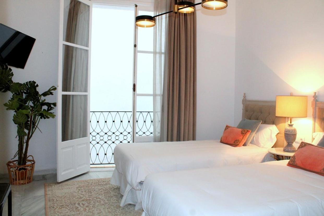 Hostal Roomsole Севілья Екстер'єр фото